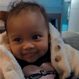 Meet your Posher, Raejean